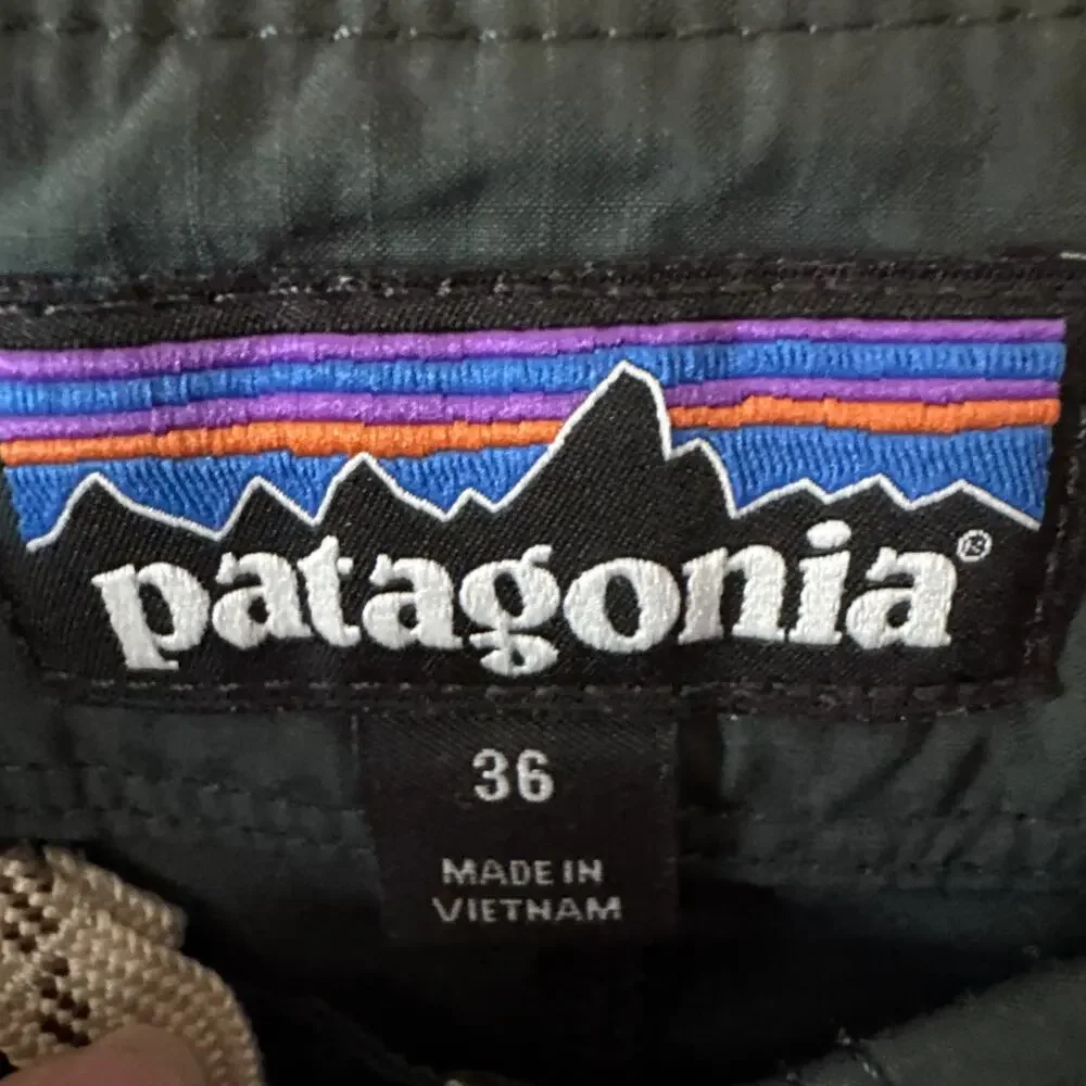 Patagonia Board Shorts SZ 36Wavefarer Athleticwear Athleisure‎ Quick Dry UPF 50+